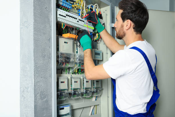 Best Affordable Emergency Electrician  in Roeland Park, KS